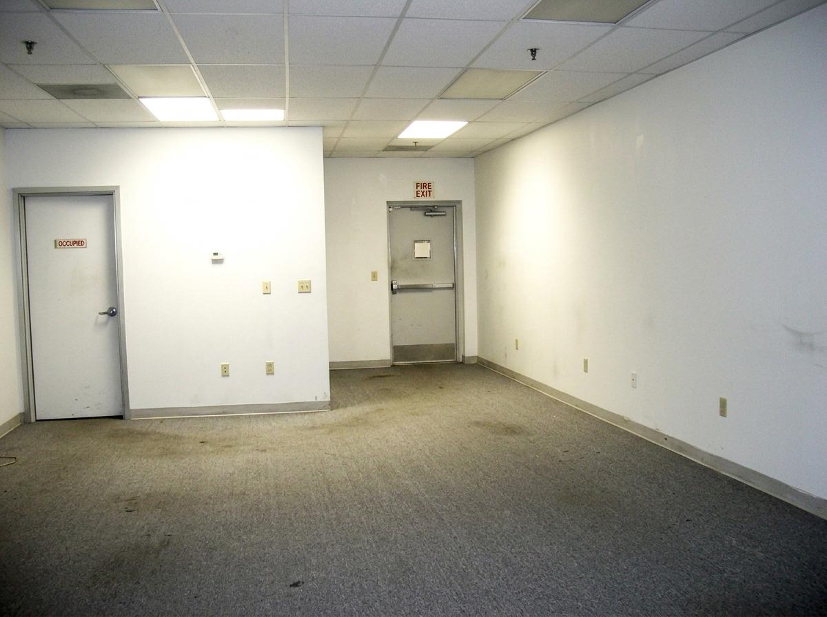 Flex Office, Ground Floor, Vented, Certified Euclidean